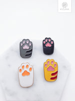 Load image into Gallery viewer, Cat Paws Enamel Pins (4 colors)
