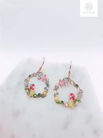 Load image into Gallery viewer, Princess hoop Earrings (4 Styles)
