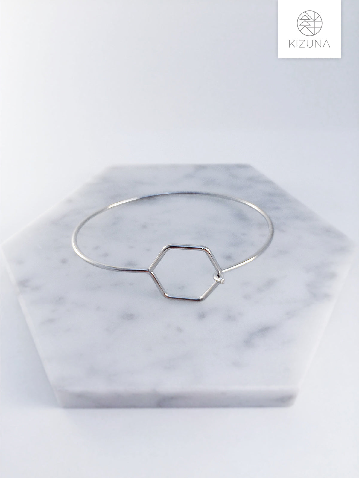 Minimalist Hexagon Bangle (2 Colors)