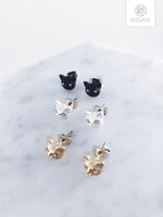 Load image into Gallery viewer, Cat w Dazzling Eyes Earrings (3 Colors)
