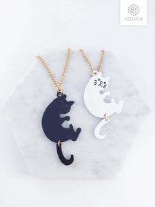 Black & White Cat Long Necklace w Dangling Tail