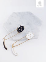 Load image into Gallery viewer, Black &amp; White Cat Safety Pin Brooch
