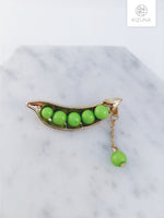 Load image into Gallery viewer, Japanese Edamame Brooch
