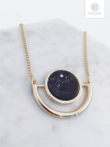 Black & White Round Howlite Marble Short Necklace