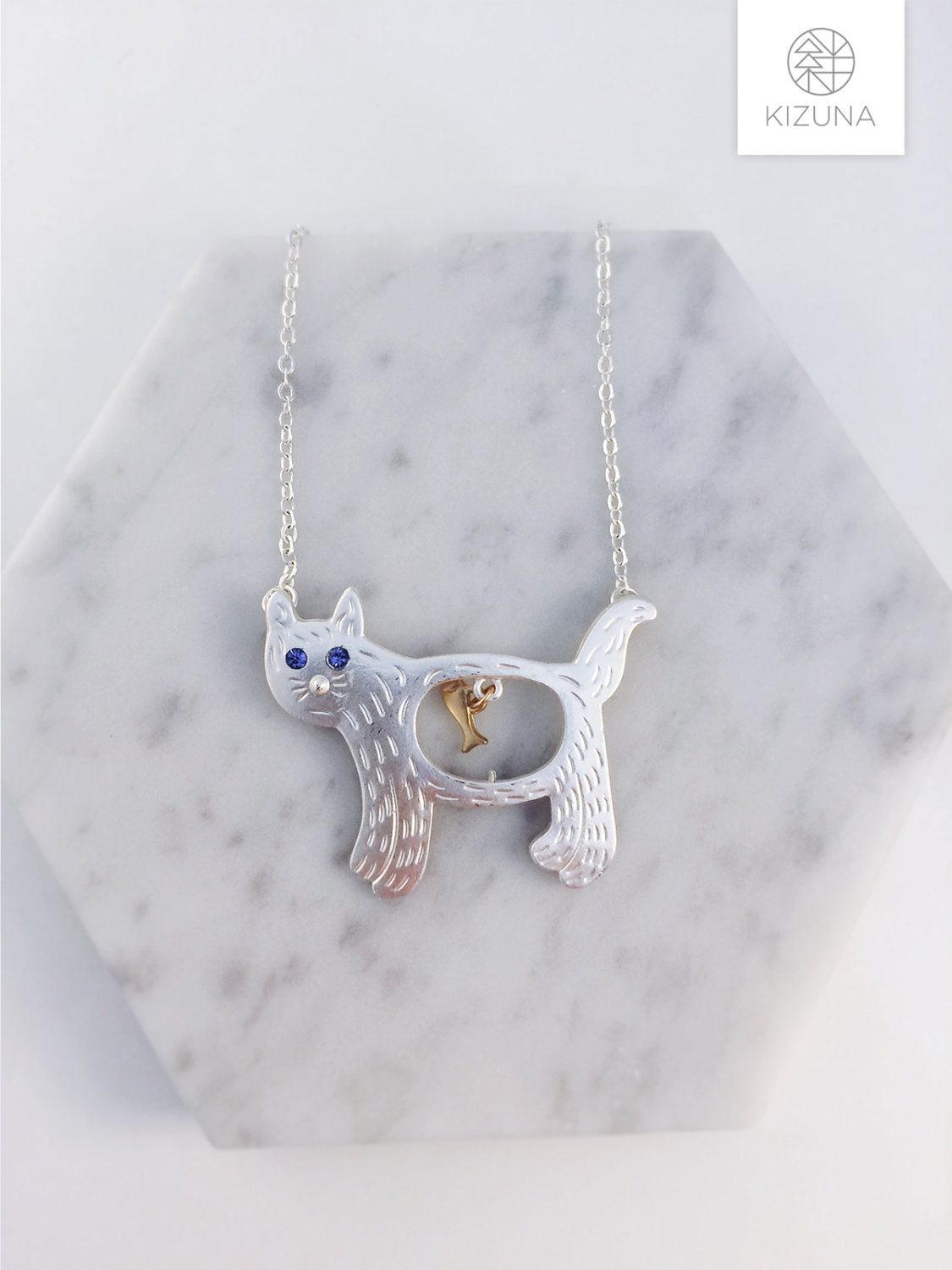 Hungry Cat Necklace w Fish (2 Colors)