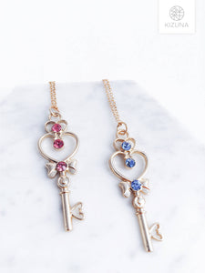 Sailor Moon Crystal Keylock Necklace (2 Colors)