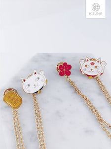 Fortune Cat Sakura Collar Pin (2 Styles)