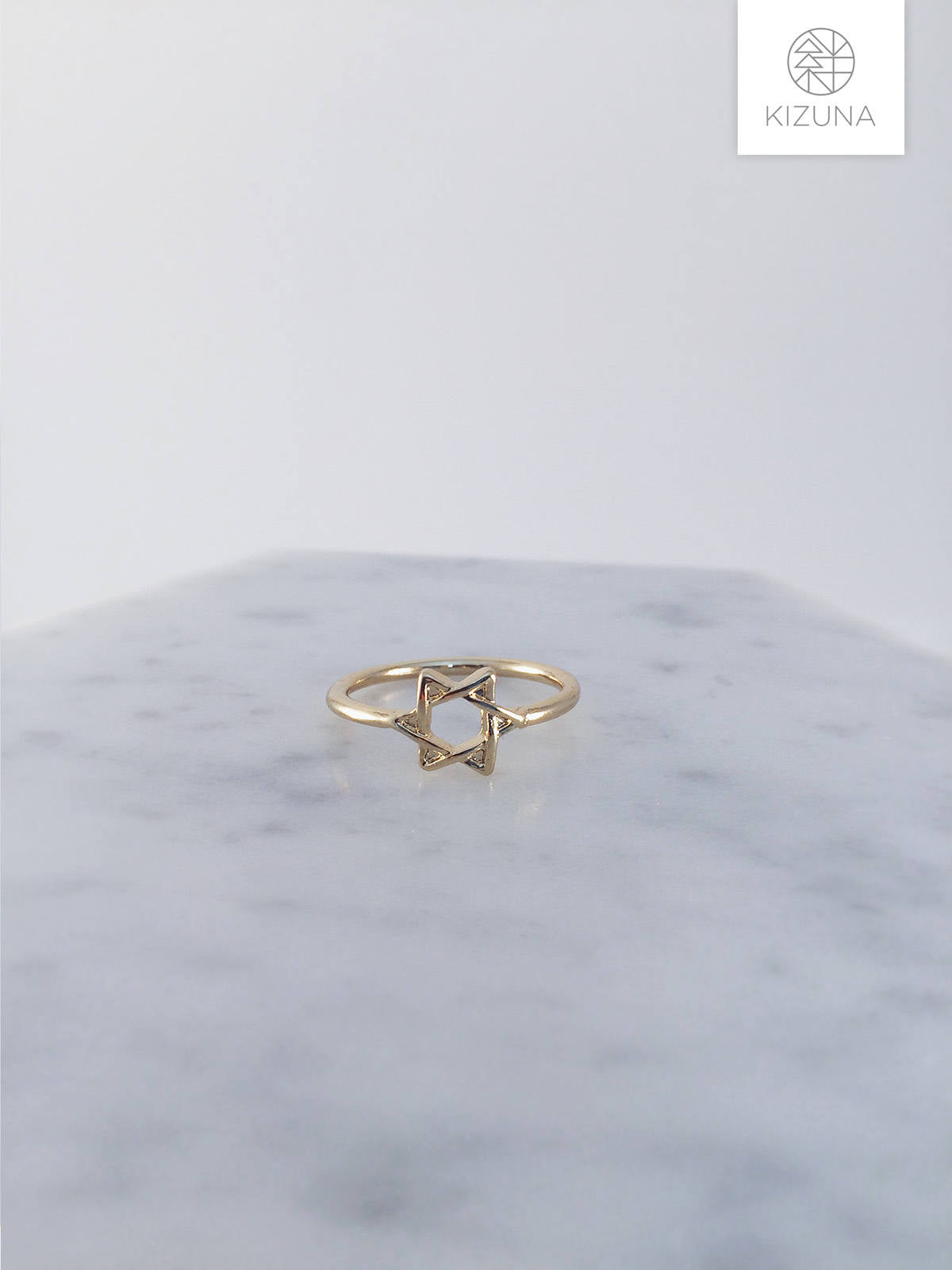 Minimalist Gold Star Ring