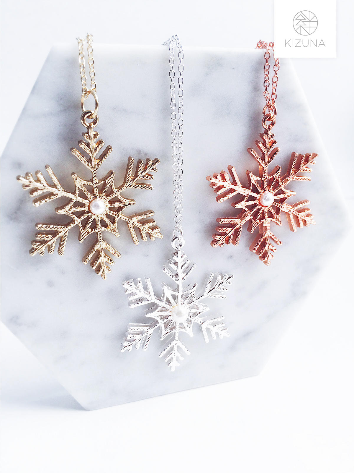 Snowflake Necklace (Christmas Exclusive )