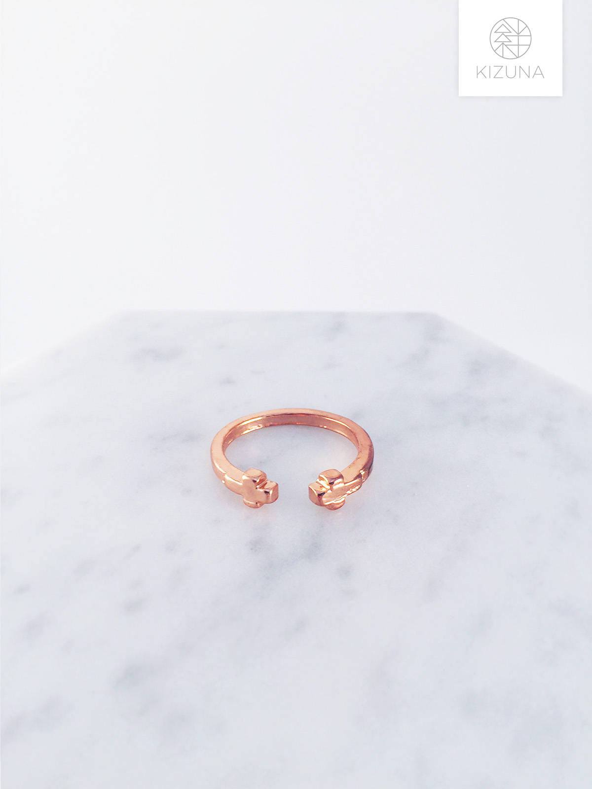 Minimalist Cross Ring (3 Colors)