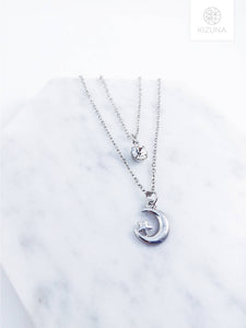 Multi Layered Moon & Star Necklace (2 Colors)