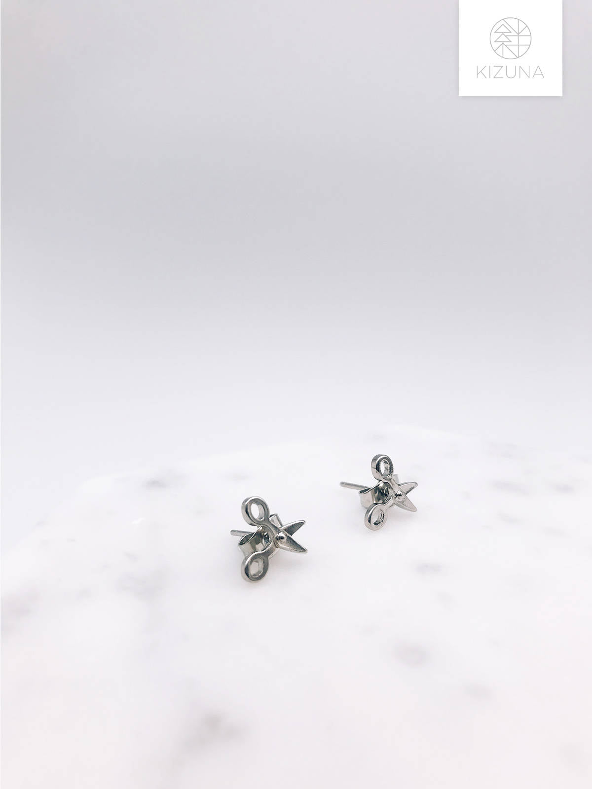 Simple Scissor Earring Studs (2 Colors)