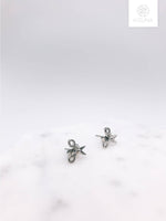 Load image into Gallery viewer, Simple Scissor Earring Studs (2 Colors)
