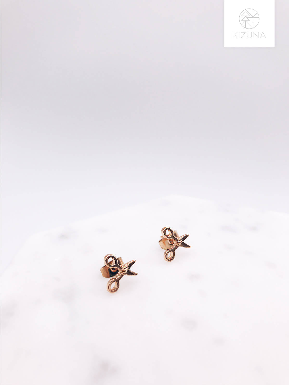 Simple Scissor Earring Studs (2 Colors)