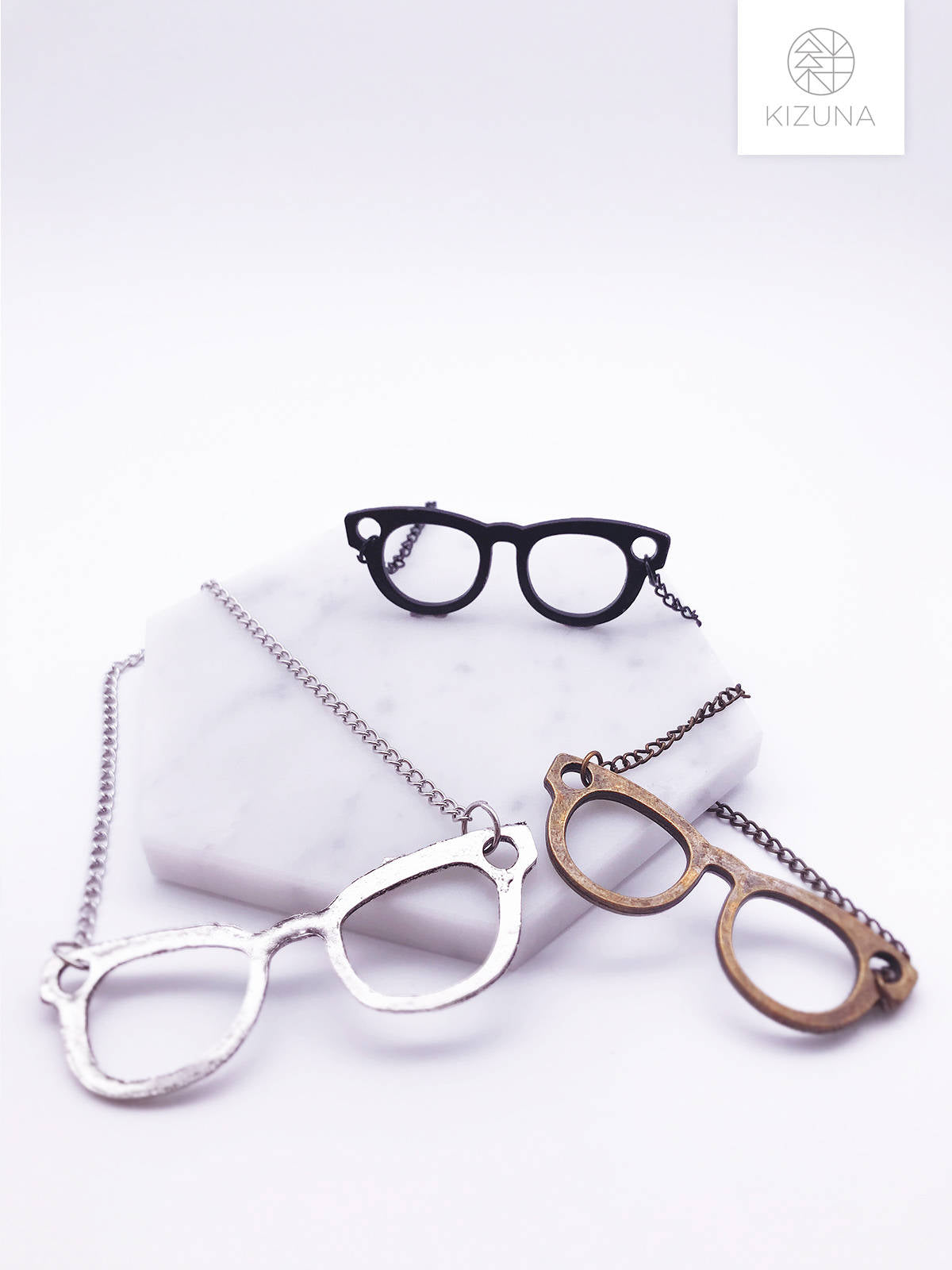 Vintage Glasses Necklace (3 Colors)