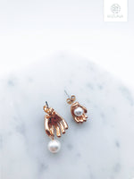 Load image into Gallery viewer, Holding Hand w Pearl Stud Earrings
