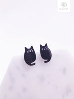 Load image into Gallery viewer, Cute Cat Stud Earrings (3 colors)
