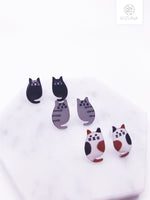 Load image into Gallery viewer, Cute Cat Stud Earrings (3 colors)
