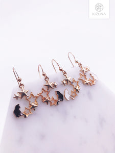 Space Cat Dangling Earrings (2 Colors)