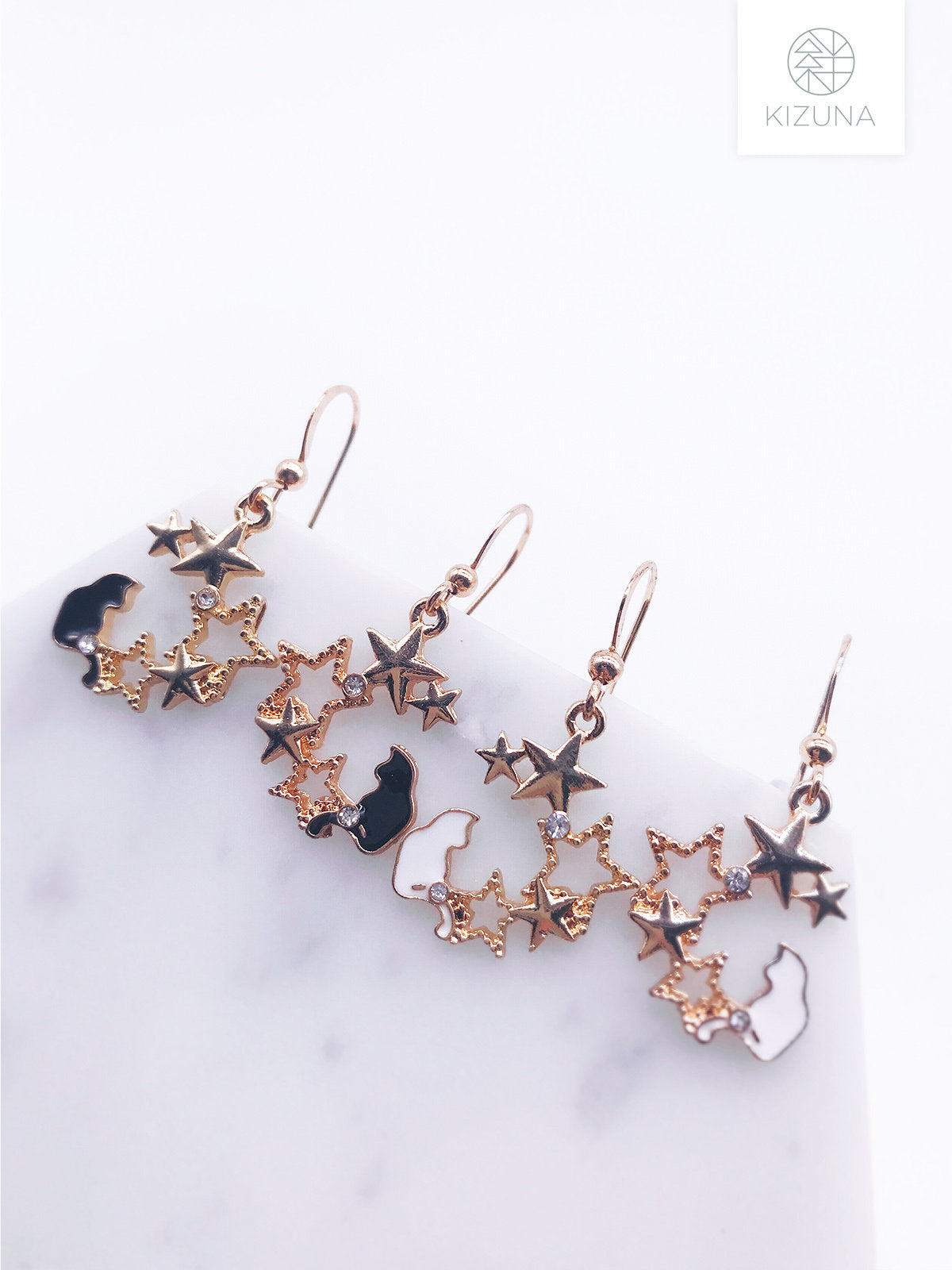 Space Cat Dangling Earrings (2 Colors)