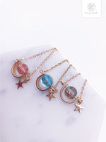 Load image into Gallery viewer, Rotatable Saturn Earring (3 Colors)
