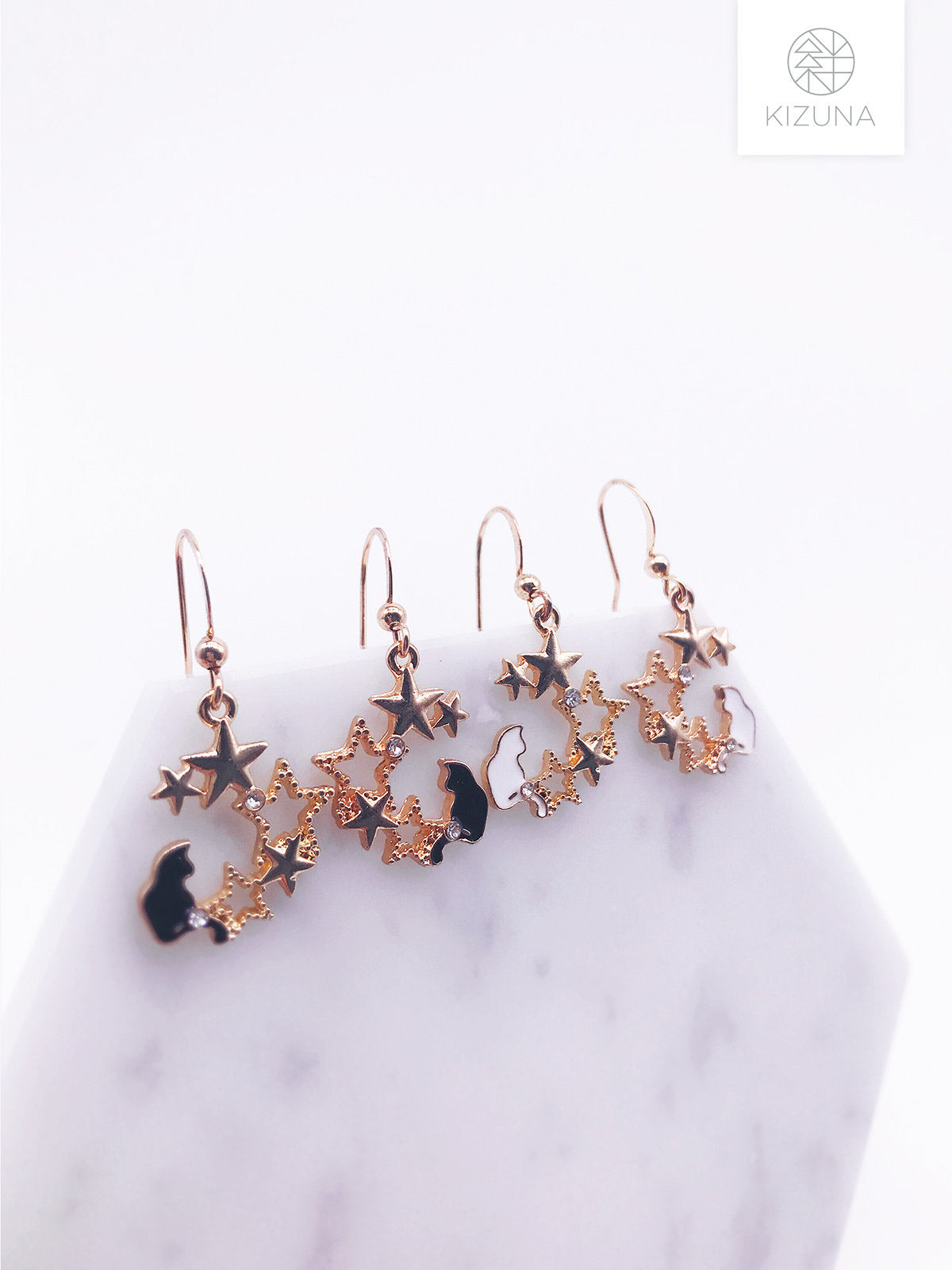 Space Cat Dangling Earrings (2 Colors)