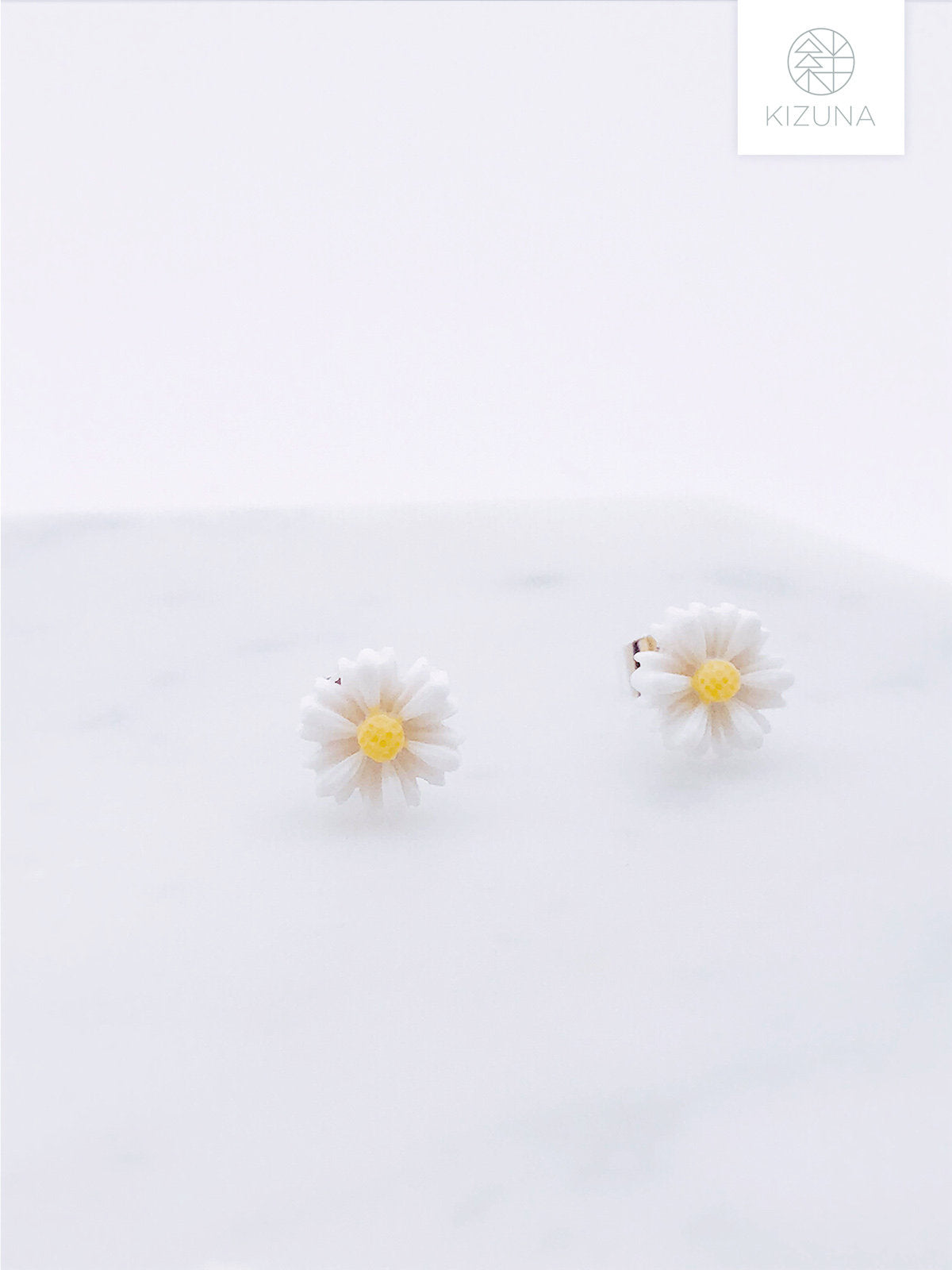 White & Sunflower Earrings