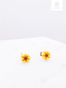 White & Sunflower Earrings