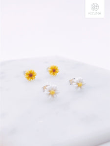 White & Sunflower Earrings