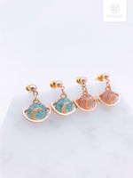 Load image into Gallery viewer, Sailor Moon Shiny Earrings (2 Colors)
