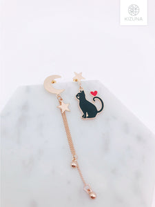 Sailor Moon Luna & Artemis Mix & Match Earrings