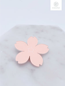 Sakura Pin